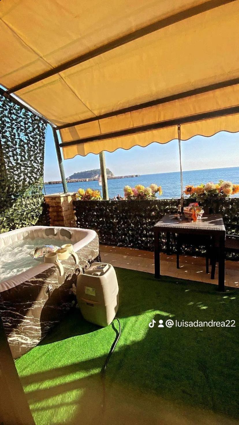 Hotel Taromy Napoli Exterior foto